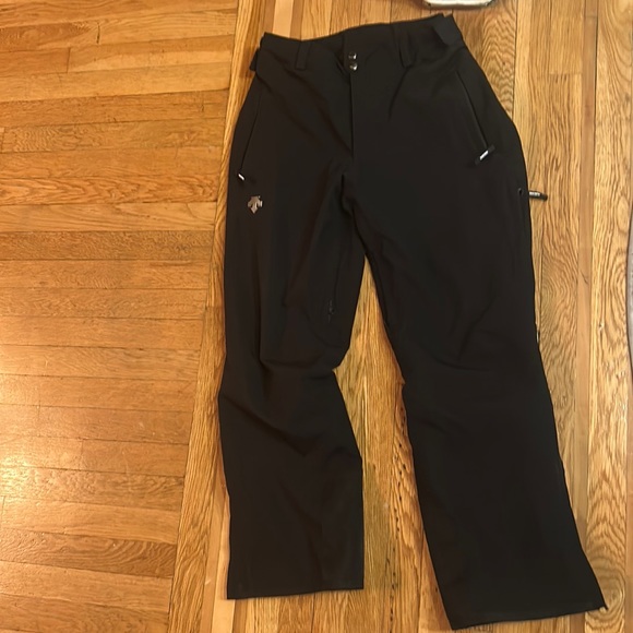Men’s Descente insulated ski pant Size medium length short - Picture 1 of 3